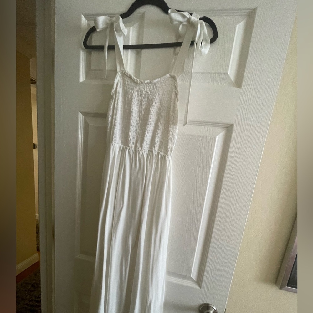 Hippie Rose White Maxi Dress - Size Medium